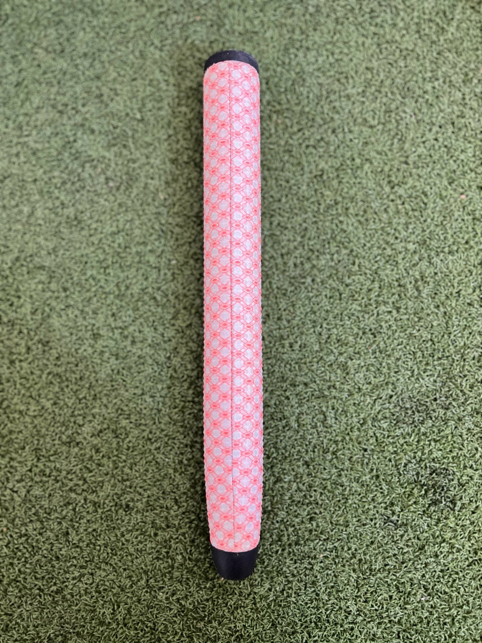 Www.chipnputt.com HoldHand Anti-slip Golf Putter Grip With Silicon Dot Microfiber, Orange, NEW!! 4 Www.chipnputt.com HoldHand Anti-slip Golf Putter Grip With Silicon Dot Microfiber, Orange, NEW!! - Image 2